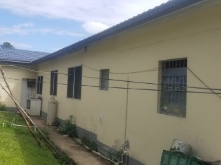 House For Sale in Kyle, Manchester Jamaica | [2]