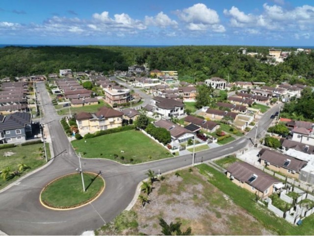 3 bed House For Sale - Coral Spring, Trelawny, Jamaica