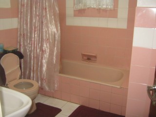 House For Sale in Arlene Gardens, Kingston / St. Andrew Jamaica | [2]
