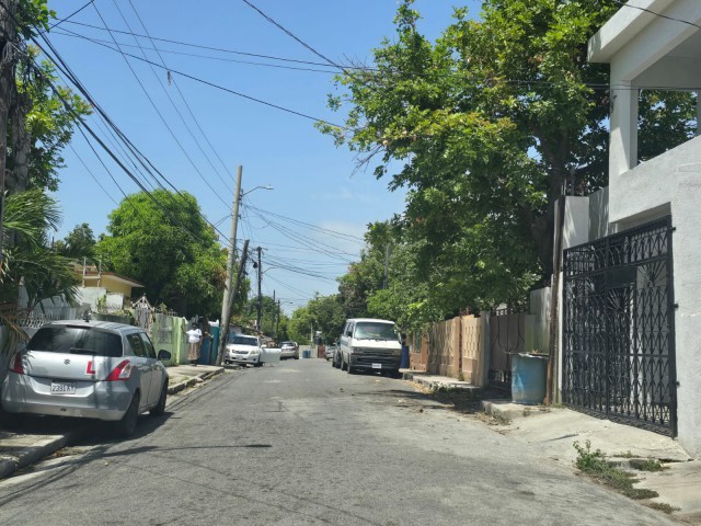 House For Sale in Stanton Street Woodford Park, Kingston / St. Andrew Jamaica | [1]
