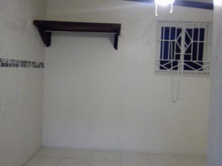 Flat For Rent in Vineyard Town, Kingston / St. Andrew Jamaica | [3]