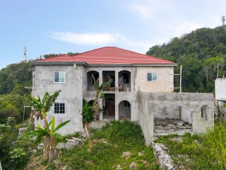 House For Sale in COOPERS HILLS, Kingston / St. Andrew Jamaica | [12]