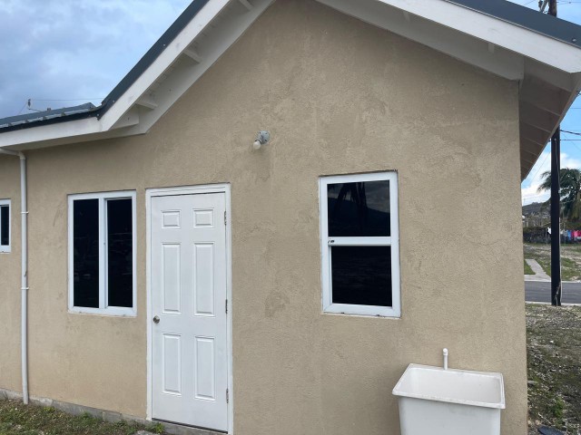 Townhouse For Rent in Irwin Friendship, St. James Jamaica | [3]