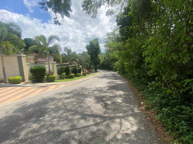 Apartment For Sale in RED HILLS, Kingston / St. Andrew Jamaica | [2]