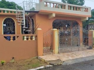 3 bed House For Sale in Spanish Town, St. Catherine, Jamaica