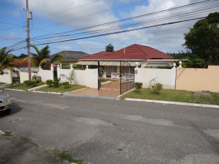 House For Sale in RHINE Park, St. James Jamaica | [10]