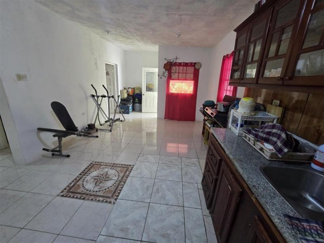 House For Sale in GREATER PORTMORE, St. Catherine Jamaica | [4]