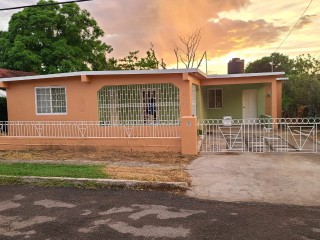 House For Sale in Spanish Town, St. Catherine Jamaica | [0]