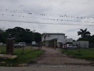Commercial building For Sale in Smithfield, Westmoreland Jamaica | [1]