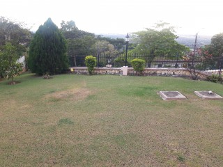 House For Sale in Armour Heights, Kingston / St. Andrew Jamaica | [11]