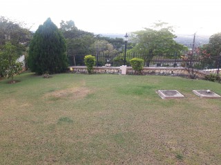 House For Sale in Armour Heights, Kingston / St. Andrew Jamaica | [11]