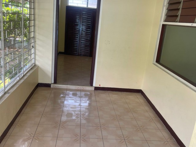 2 bed House For Rent - Tamarind Grove, Kingston / St. Andrew, Jamaica