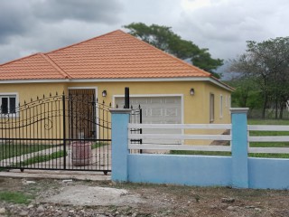 3 bed House For Sale - Osbourne Store, Clarendon, Jamaica