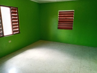 House For Rent in Claremont, St. Ann Jamaica | [8]