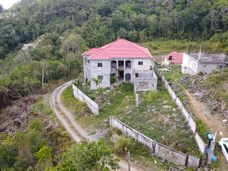 House For Sale in COOPERS HILLS, Kingston / St. Andrew Jamaica | [9]