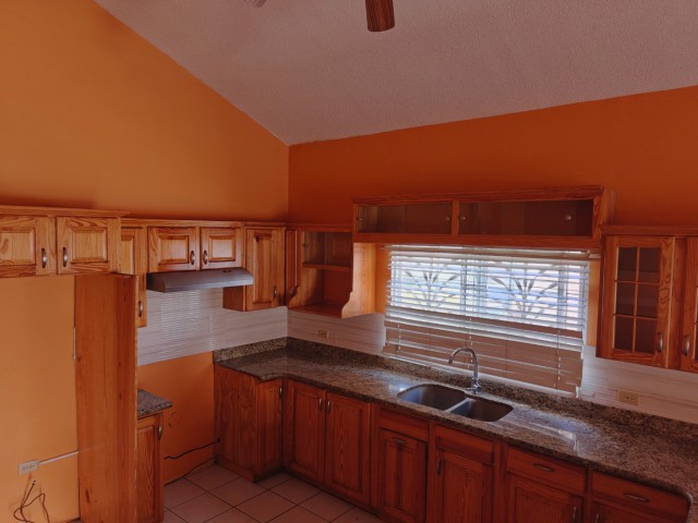 House For Rent in Caribbean Estates, St. Catherine Jamaica | [5]