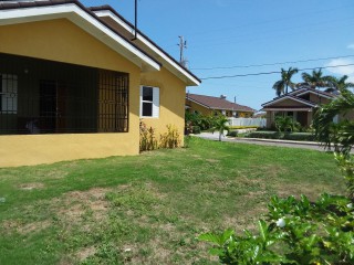 House For Sale in Drax Hall Manor, St. Ann Jamaica | [14]