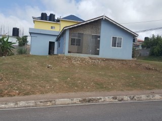 House For Sale in Rhyne Park Village, St. James Jamaica | [2]