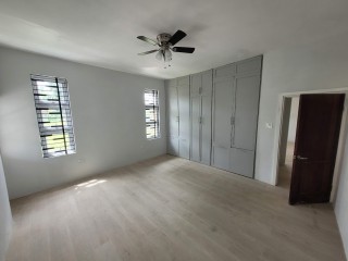 Apartment For Rent in Sunrise Cres, Kingston / St. Andrew Jamaica | [1]