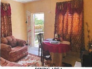 2 bed House For Sale in Glengoffe, St. Catherine, Jamaica