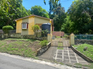 2 bed House For Sale in Seaforth, St. Thomas, Jamaica