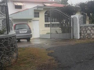 House For Sale in Bellfield, Manchester Jamaica | [1]