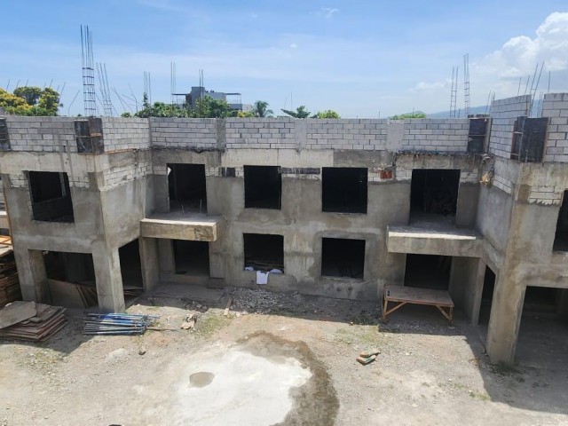 Apartment For Sale in LIGUANEA, Kingston / St. Andrew Jamaica | [12]