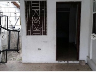 House For Sale in May Pen, Clarendon Jamaica | [7]