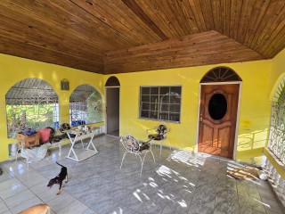 House For Sale in May Pen, Clarendon Jamaica | [6]