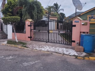 4 bed House For Sale in White Water Meadows, St. Catherine, Jamaica