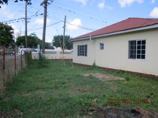House For Sale in Toll Gate, Clarendon Jamaica | [4]