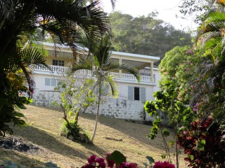 House For Sale in TAMARIND HILL PRIVATE, Hanover Jamaica | [4]