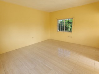 Flat For Rent in Albion Estate, St. Thomas Jamaica | [1]