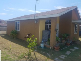 House For Sale in OLD HARBOUR, St. Catherine Jamaica | [4]
