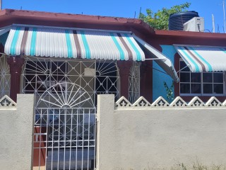 2 bed House For Sale in Greater Portmore, St. Catherine, Jamaica