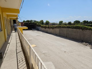 Commercial building For Rent in Old Harbour, St. Catherine Jamaica | [1]