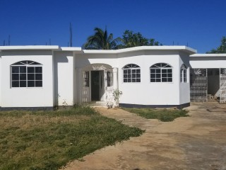 House For Rent in Green Acres, St. Catherine Jamaica | [12]
