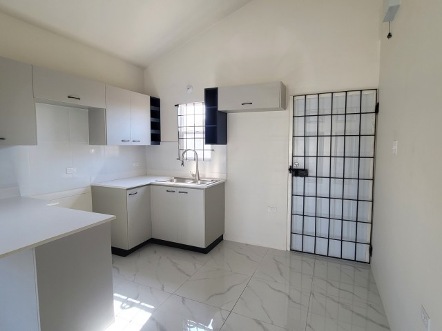 House For Sale in Phoenix Park Phase 2, St. Catherine Jamaica | [1]