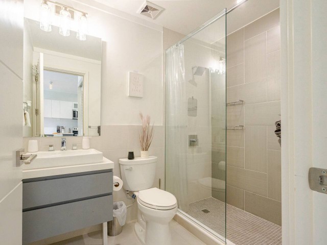 1 bed Apartment For Rent - New Kingston, Kingston / St. Andrew, Jamaica