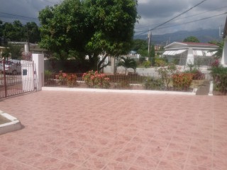 House For Sale in Ziadie Gardens, Kingston / St. Andrew Jamaica | [1]