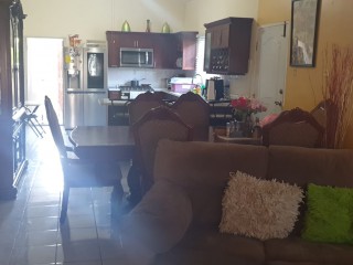 3 bed House For Sale in Portmore, St. Catherine, Jamaica