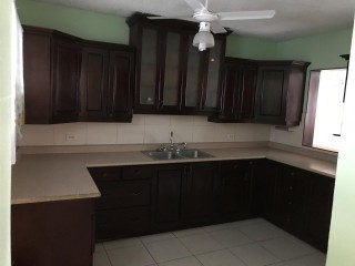 Townhouse For Rent in Surbiton Road, Kingston / St. Andrew Jamaica | [3]
