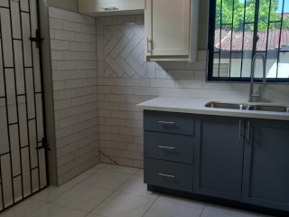 Townhouse For Rent in Queensbury, Kingston / St. Andrew Jamaica | [6]