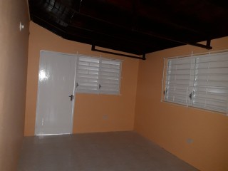 House For Rent in Washington Drive, Kingston / St. Andrew Jamaica | [2]