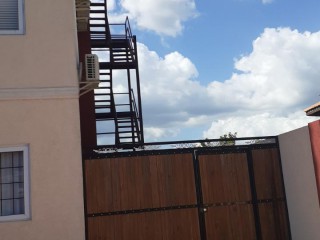 Apartment For Rent in Off Red Hills RoadOff Eastwood Park, Kingston / St. Andrew Jamaica | [1]