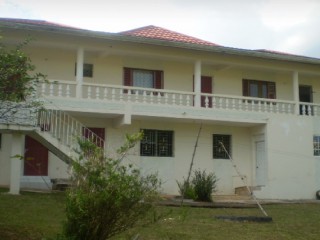 House For Sale in WOODLAWN MEADOWS, Manchester Jamaica | [1]