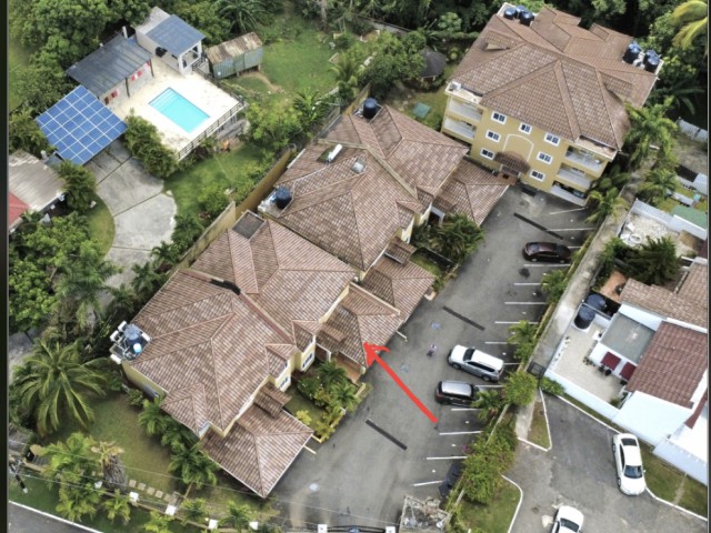 Townhouse For Sale in Toucan Manor Birdsucker, Kingston / St. Andrew Jamaica | [2]