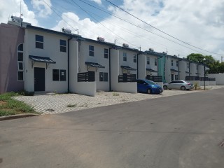 2 bed Townhouse For Rent in Harbour View, Kingston / St. Andrew, Jamaica