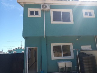 Townhouse For Rent in Ryhne Park, St. James Jamaica | [10]