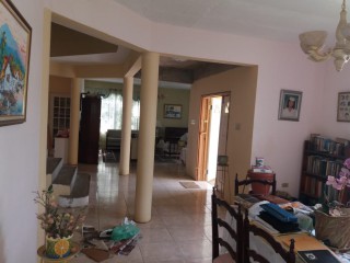 House For Sale in Chancery Hall, Kingston / St. Andrew Jamaica | [3]